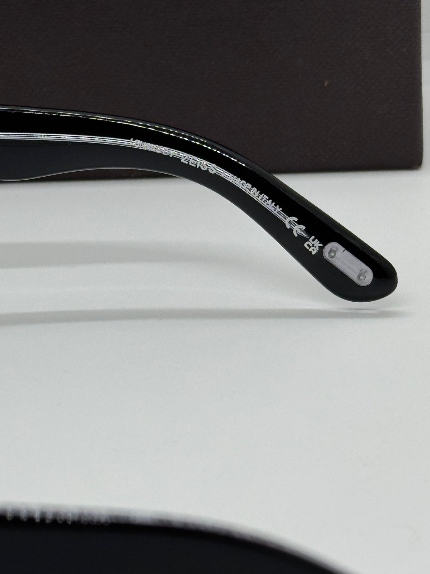 Tom Ford Icon Pilot TF1225 Blue Zeiss Lenses