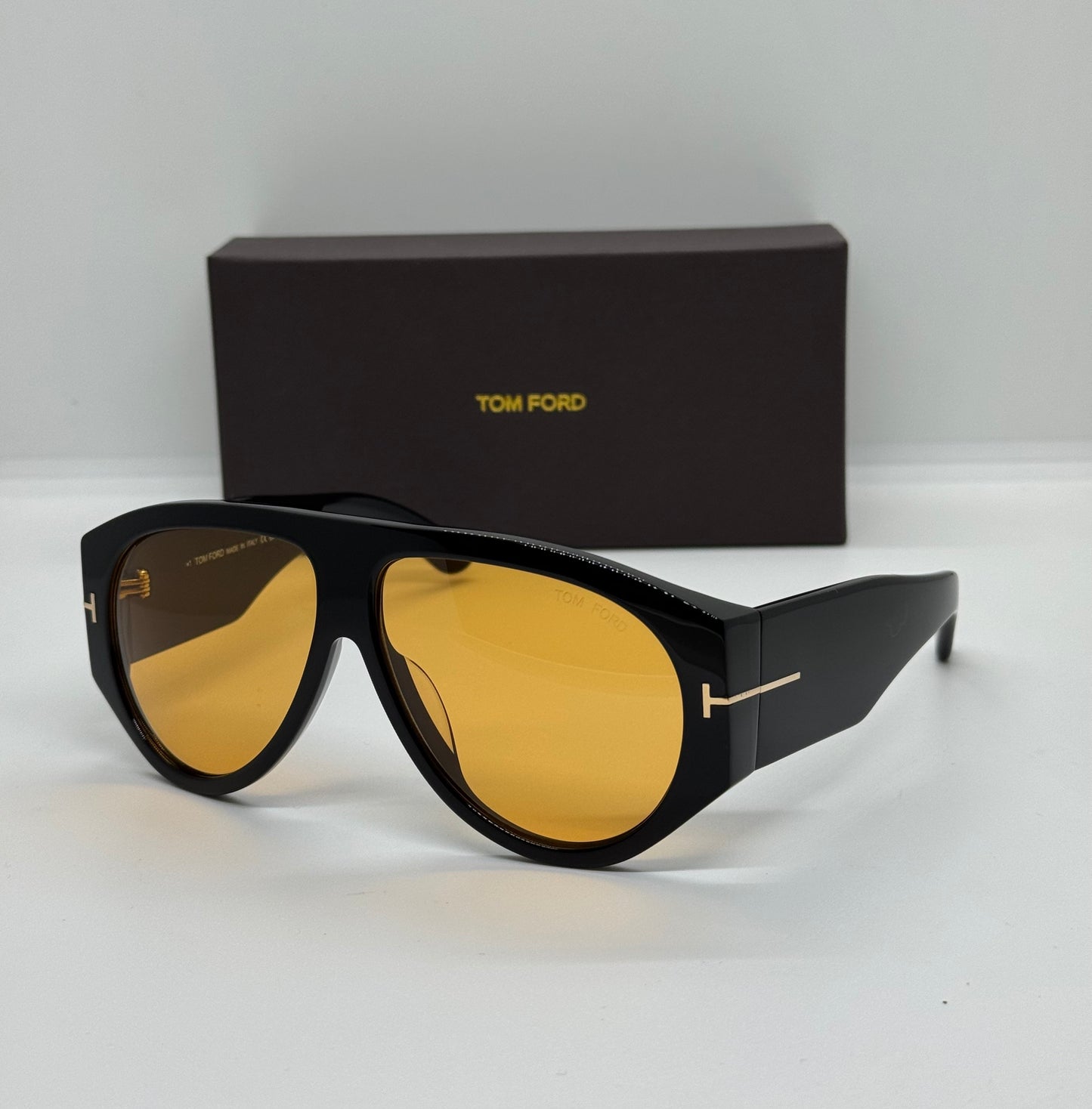 Tom Ford Bronson FT1044 Amber
