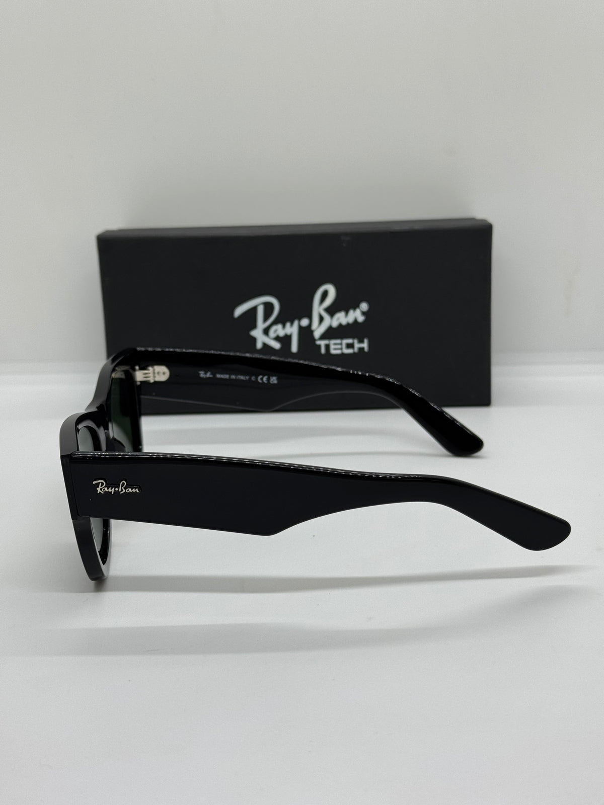 Ray-Ban Mega Wayfarer RB 0840S Black Shade