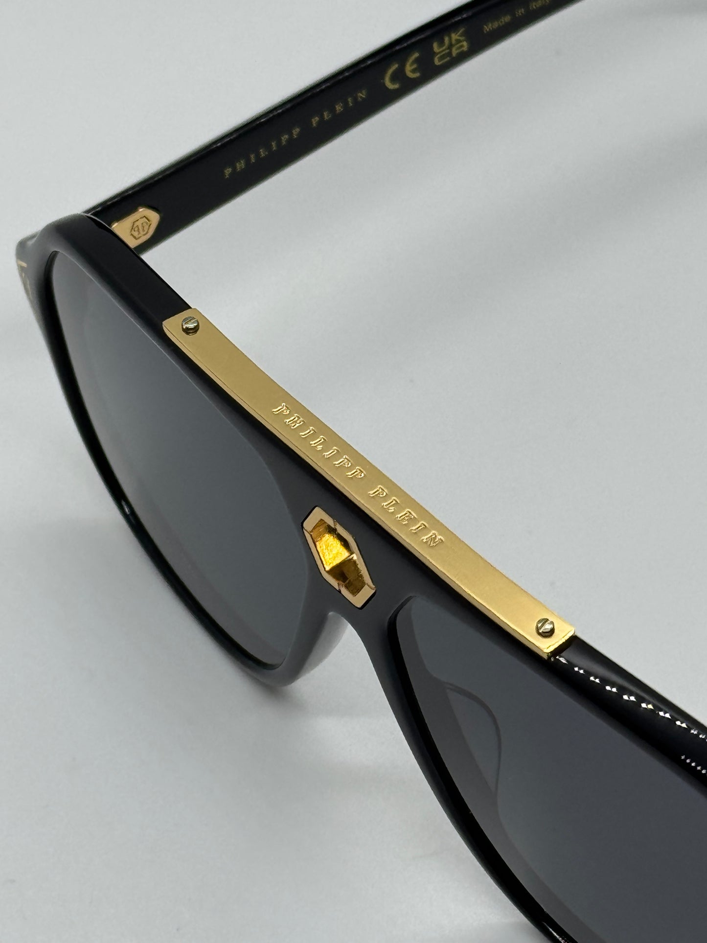 Philipp Plein SPP004 Black x Gold