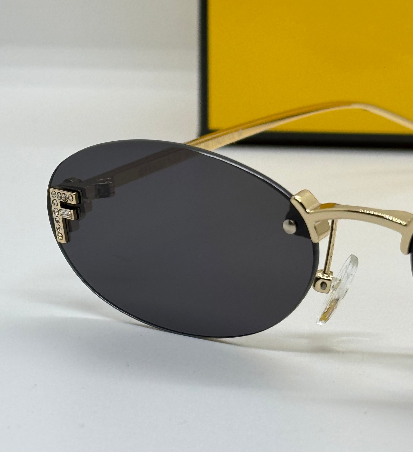 Fendi First Crystal Rimless Black