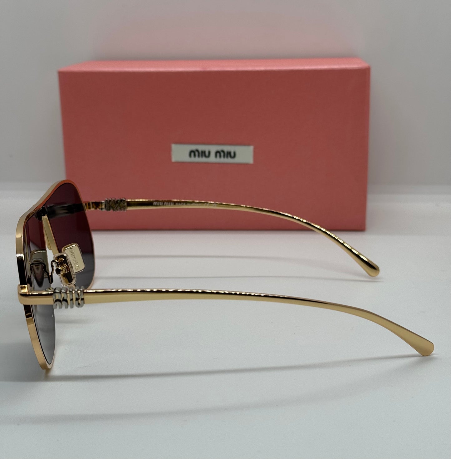 Miu Miu MU A56S Pilot Black