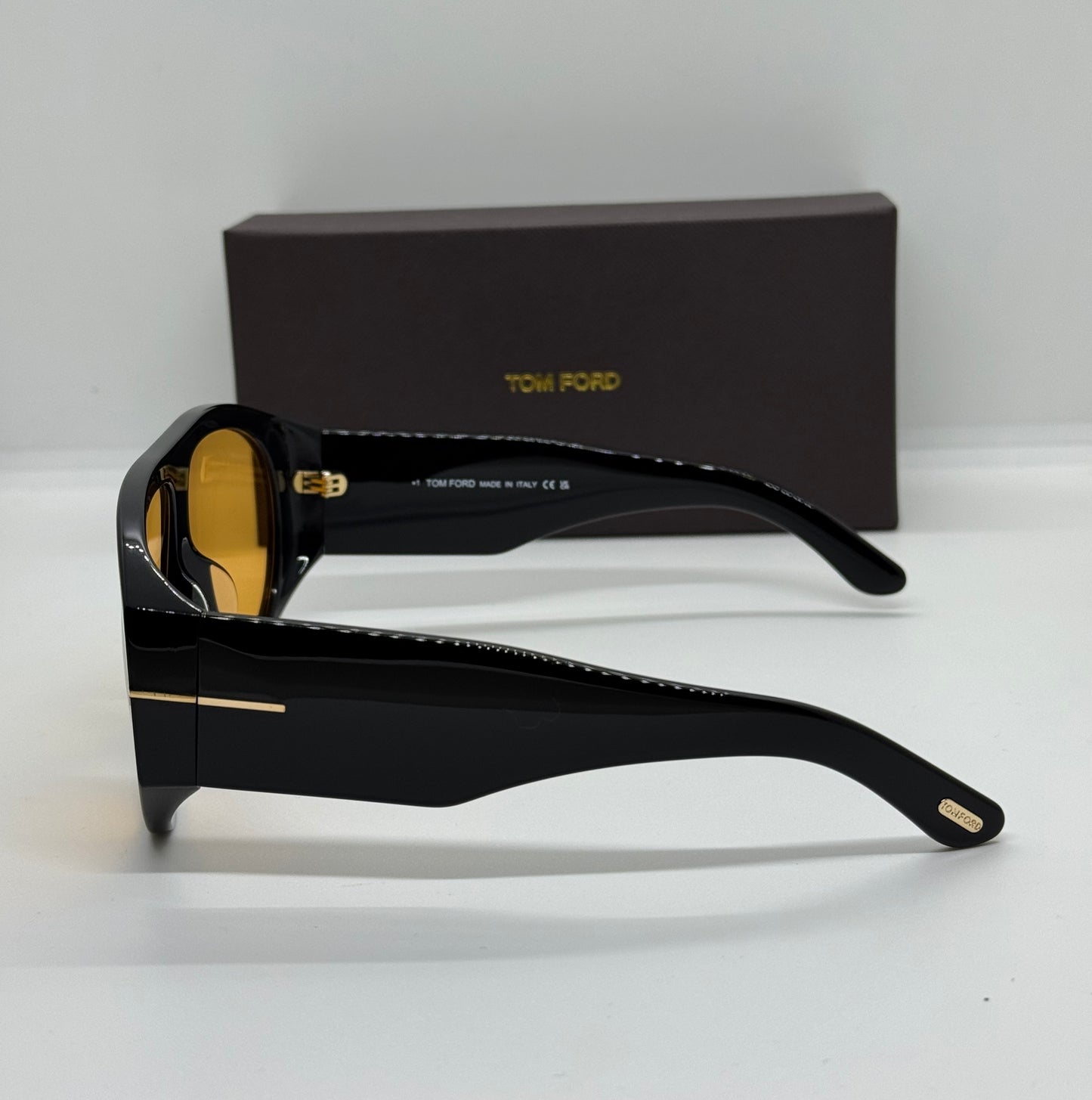 Tom Ford Bronson FT1044 Amber
