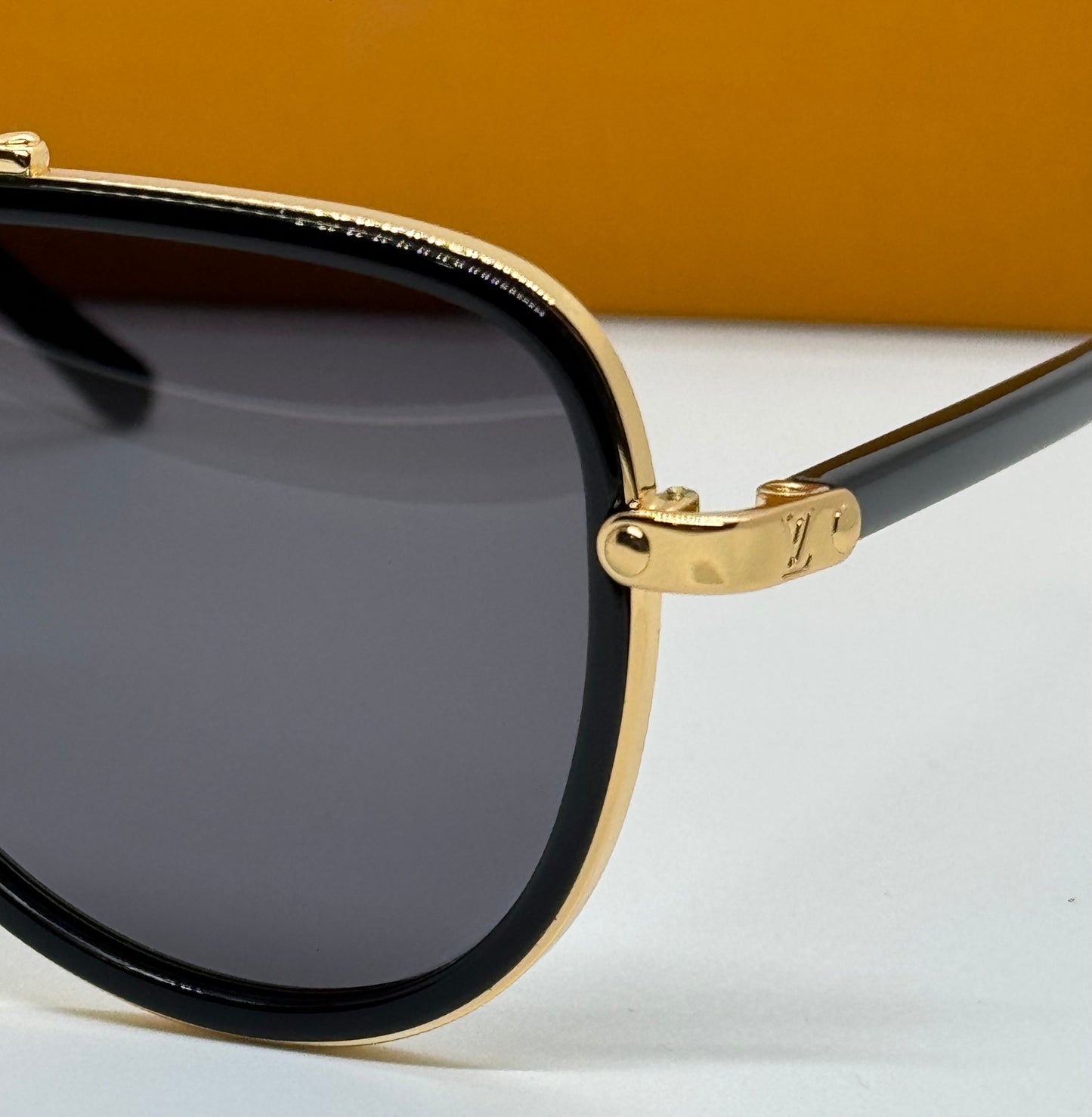 Louis Vuitton LV Signature Black x Gold