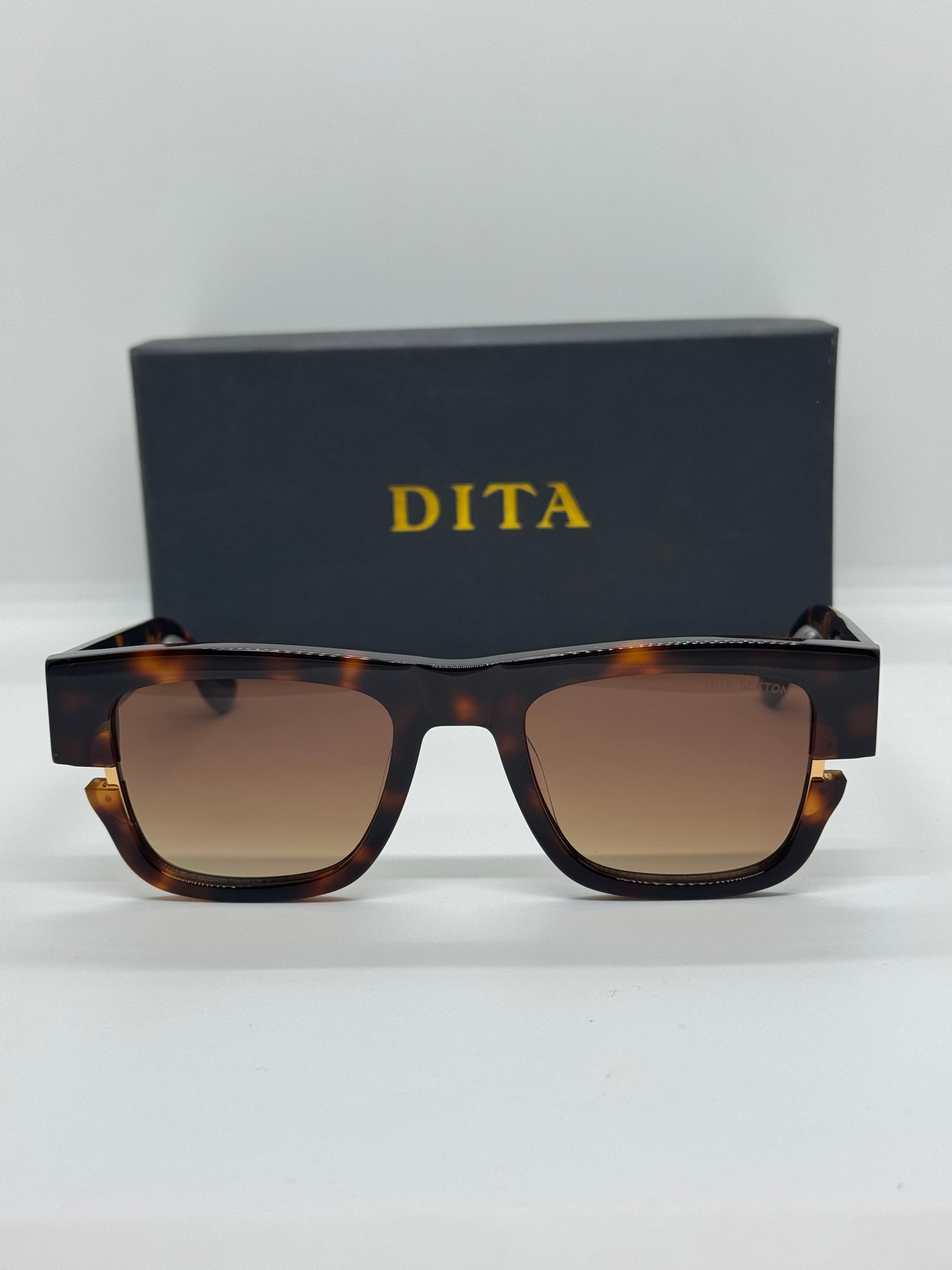 Dita Sekton Havana Tortoise