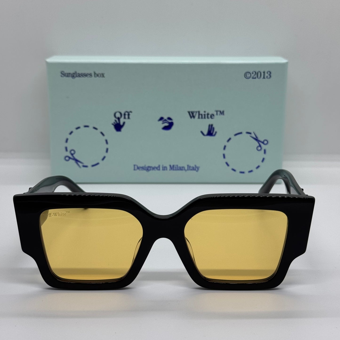 Off-WHITE Catalina Yellow OREI128