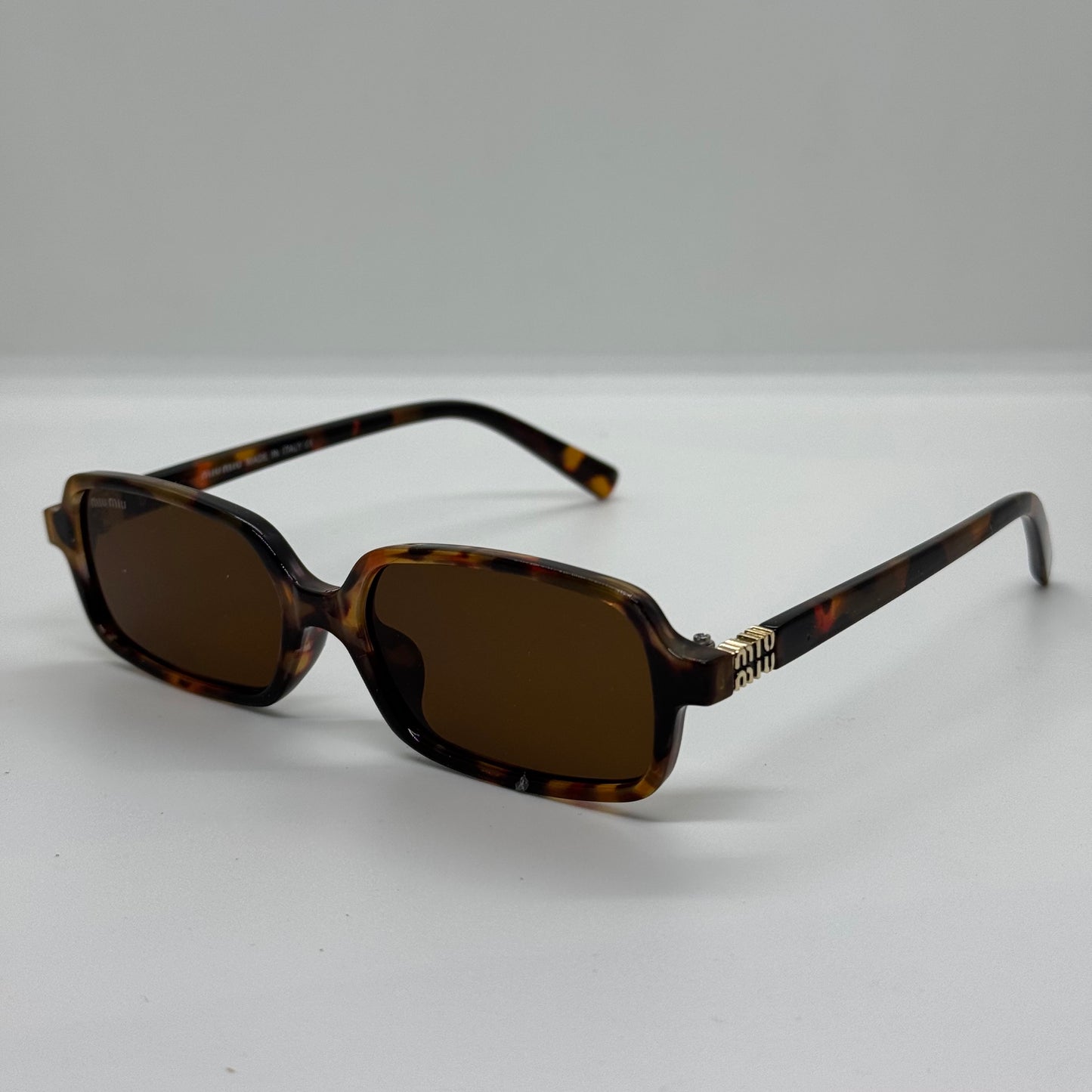 MM Rectangular Shade