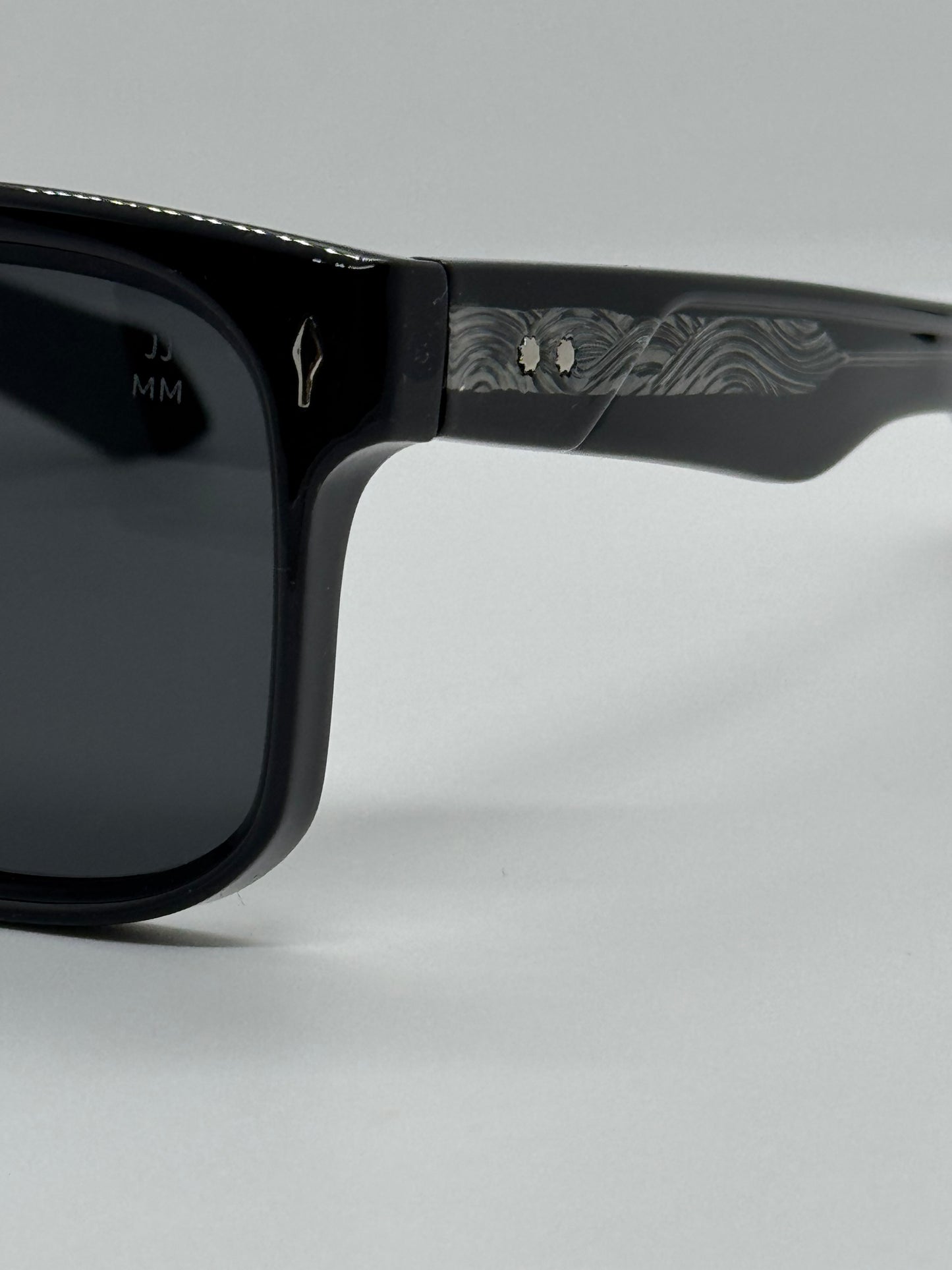 JMM 10816 Shade