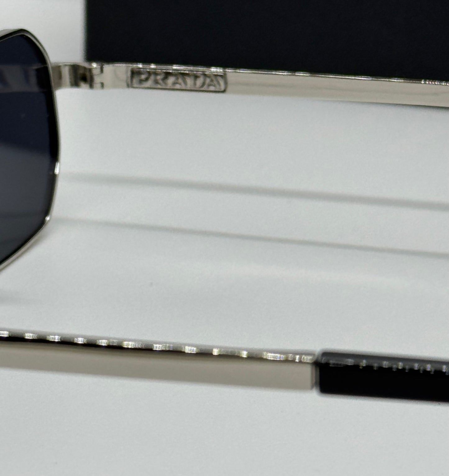 Prada PR D53S Black x Silver