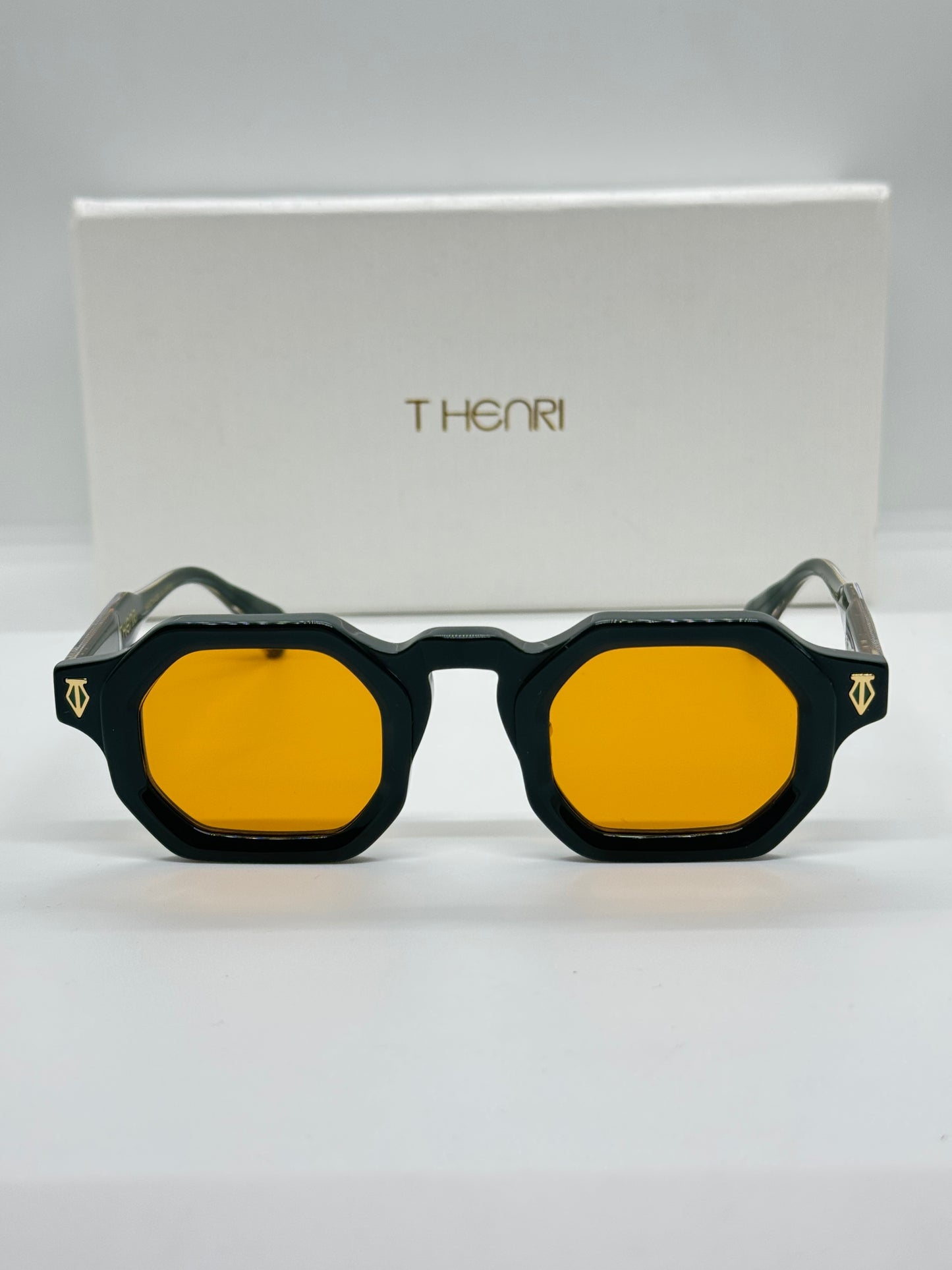 T Henri Bridcage Green Amber