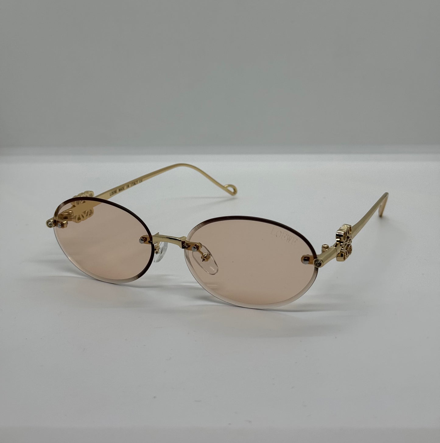 LW Oval Rimless