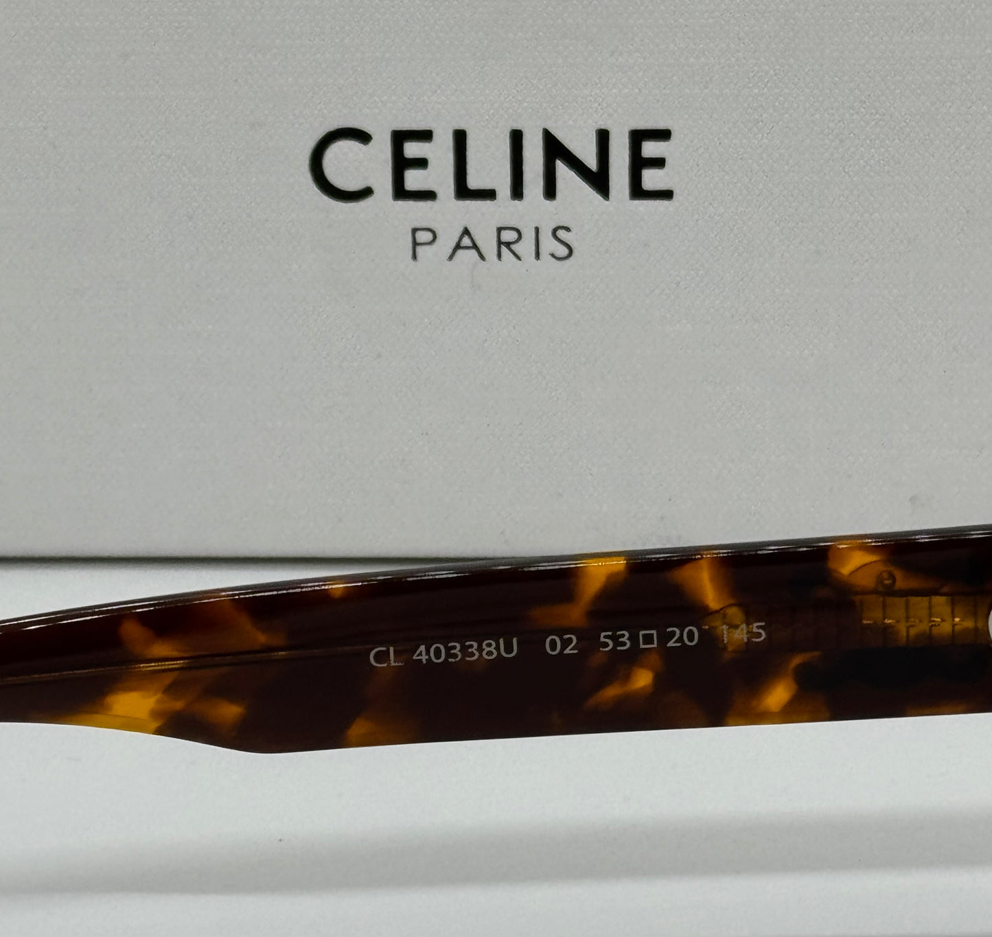 Celine Triomphe CL40338U Tortoise