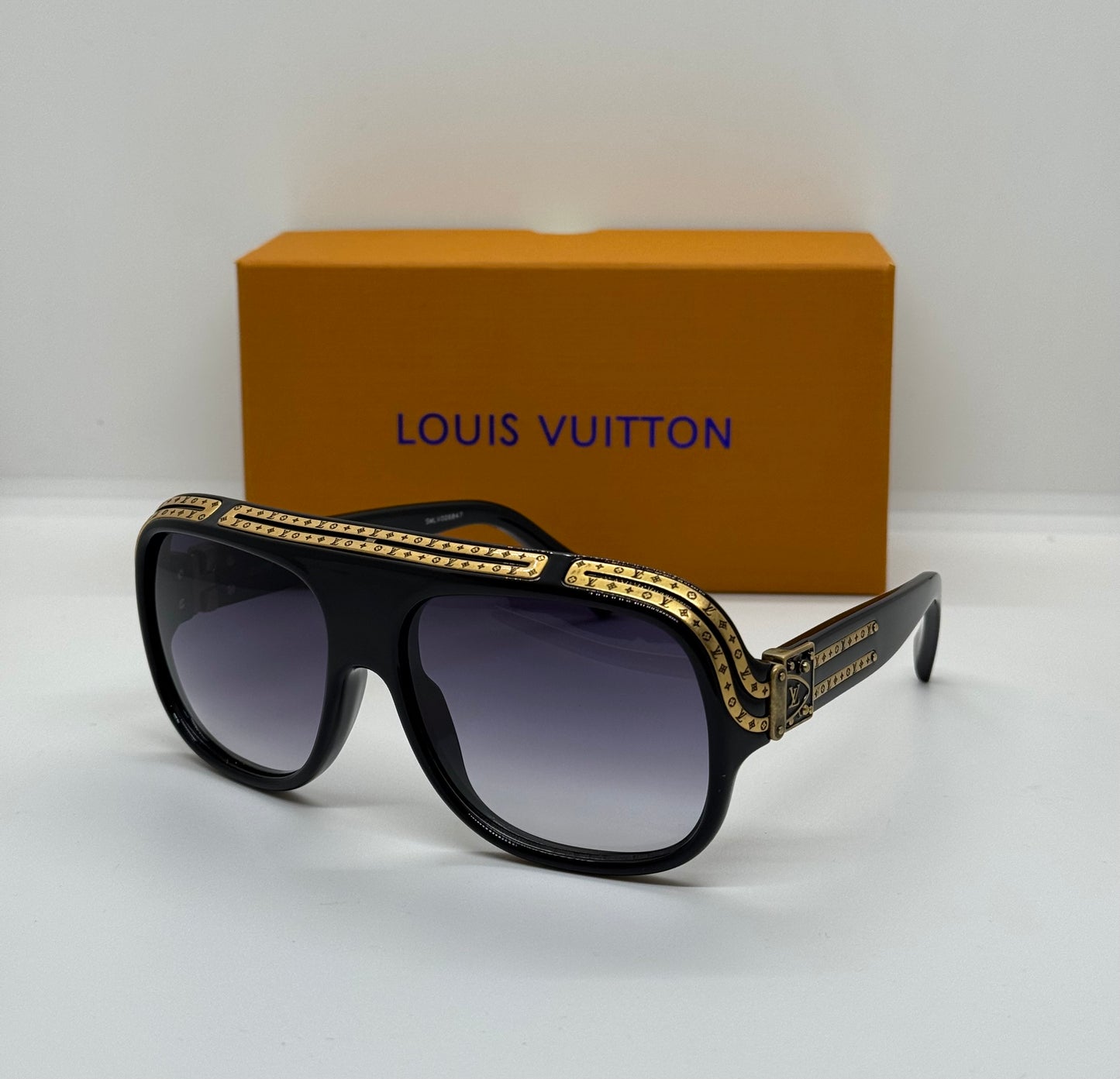 LouisVuitton 1.0 Millionares