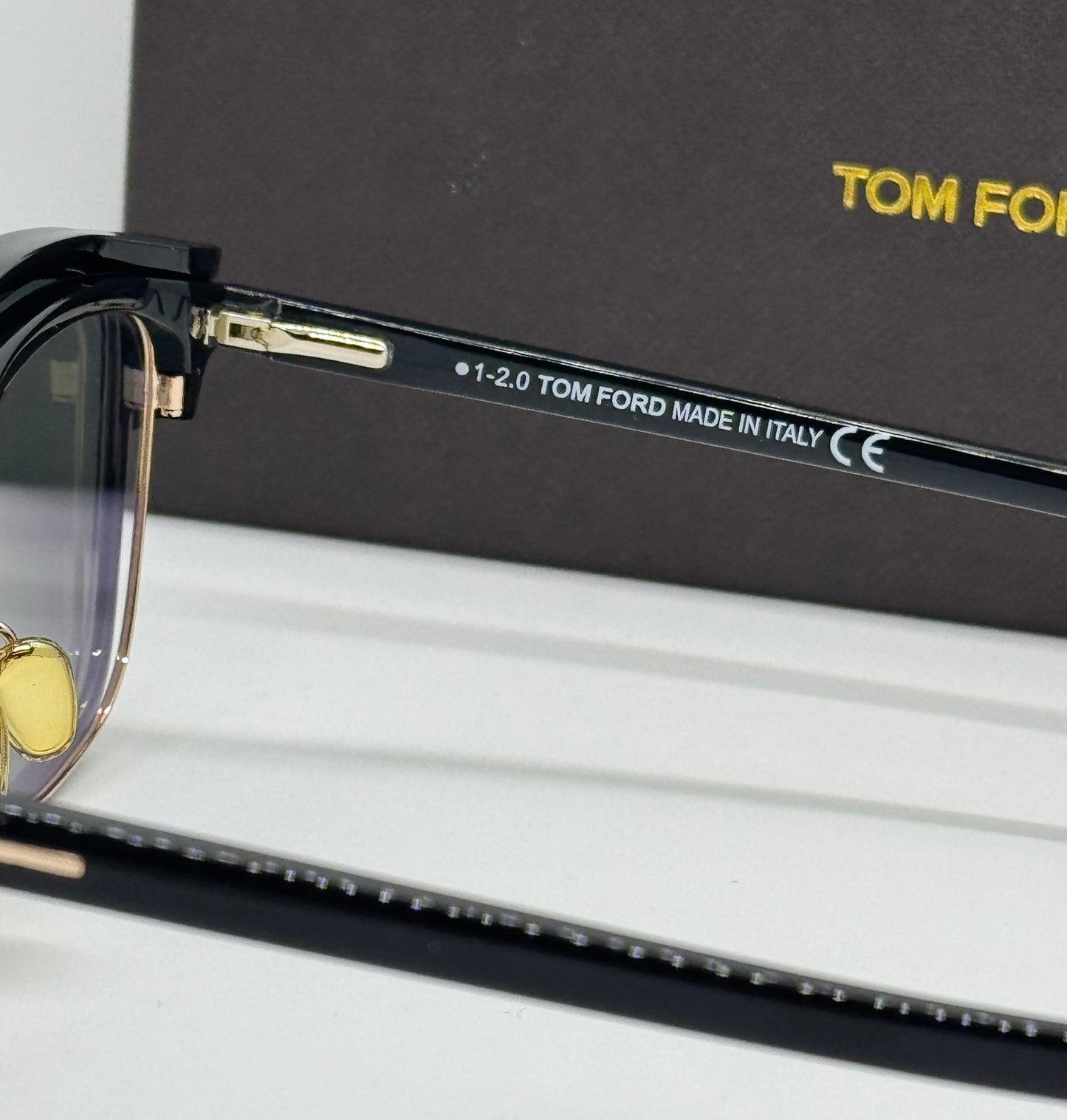 Tom Ford TF5683-B Black