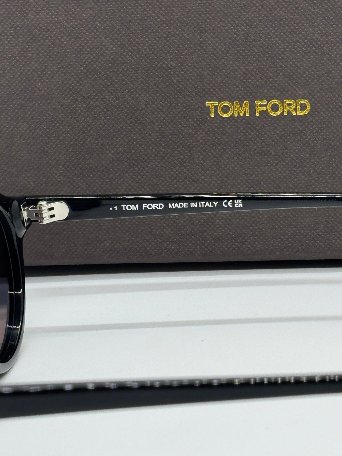 Tom Ford Aristotele-02 Oval FT1332 Black