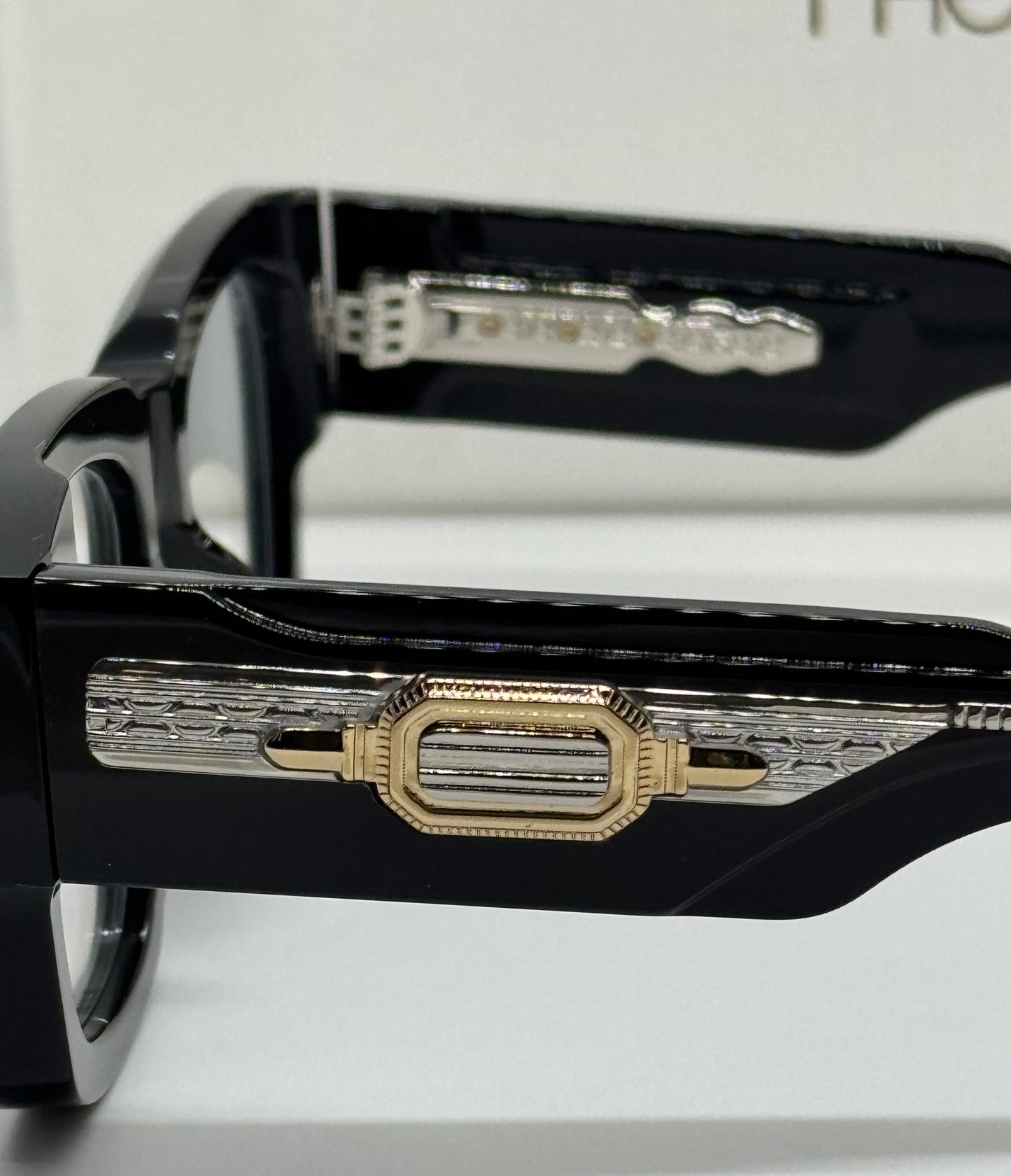 T Henri Dusenberg Black