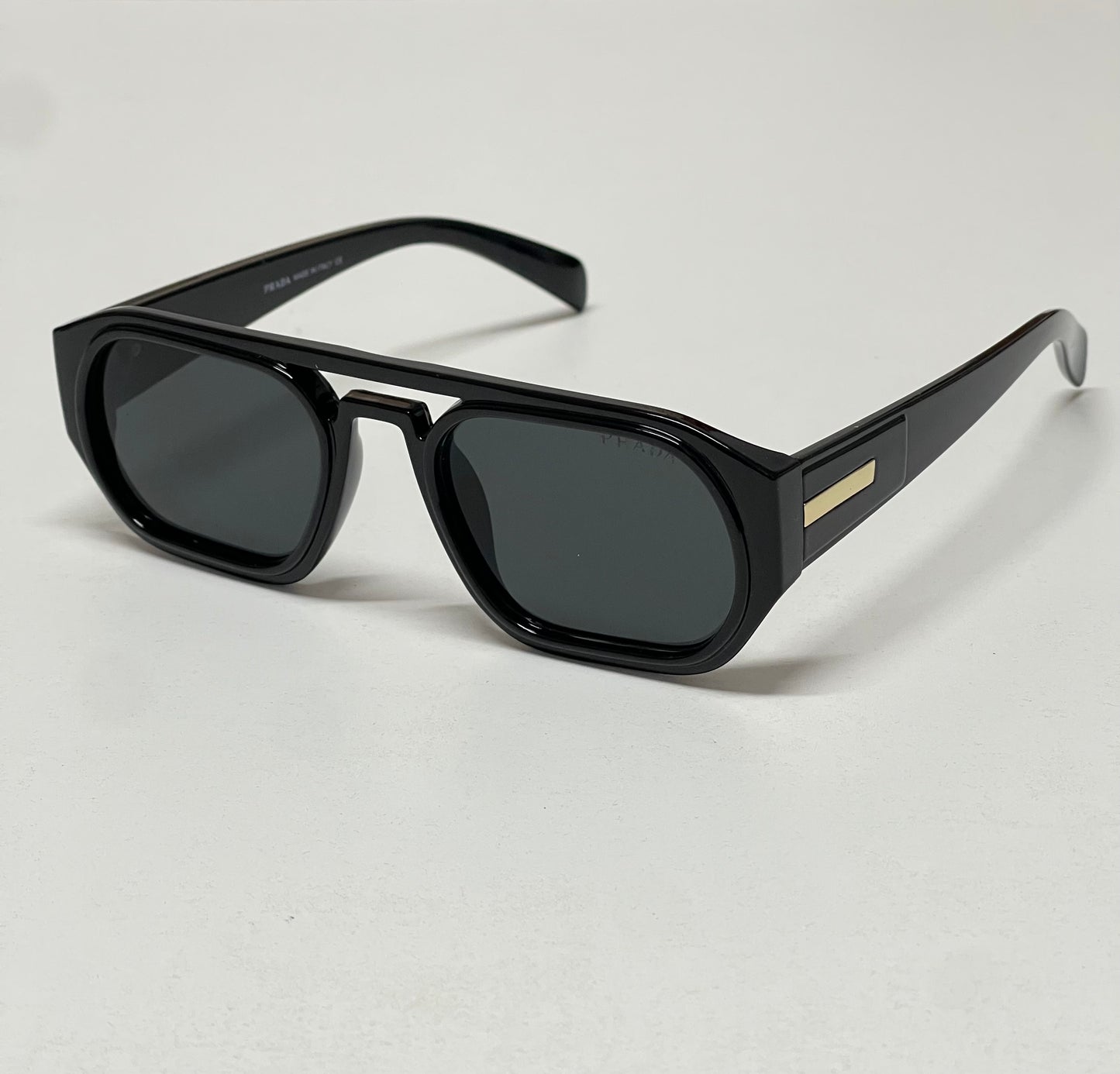PD Retro Shade