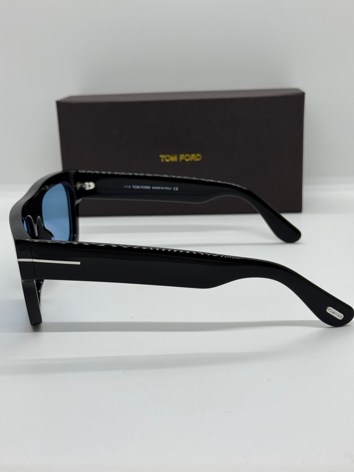 Tom Ford Fausto TF711 Blue
