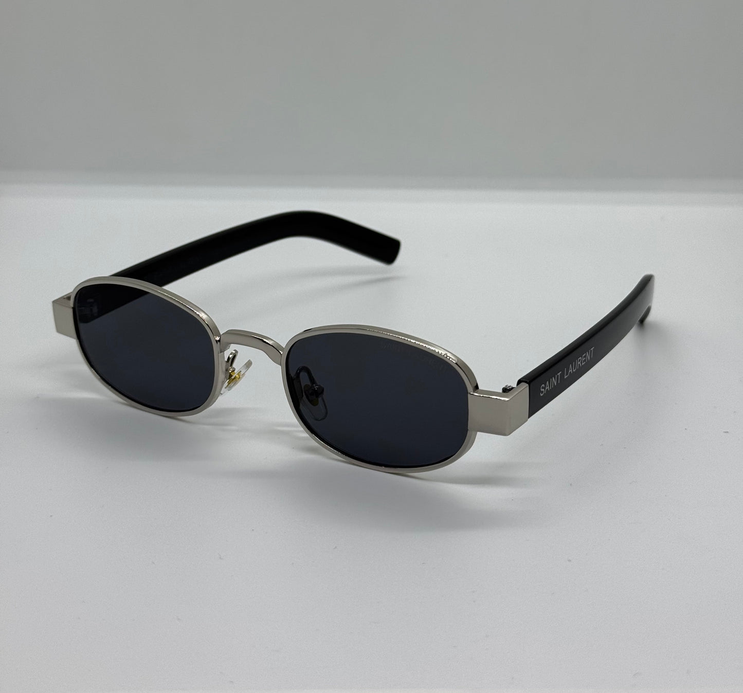 SL Vintage Metal