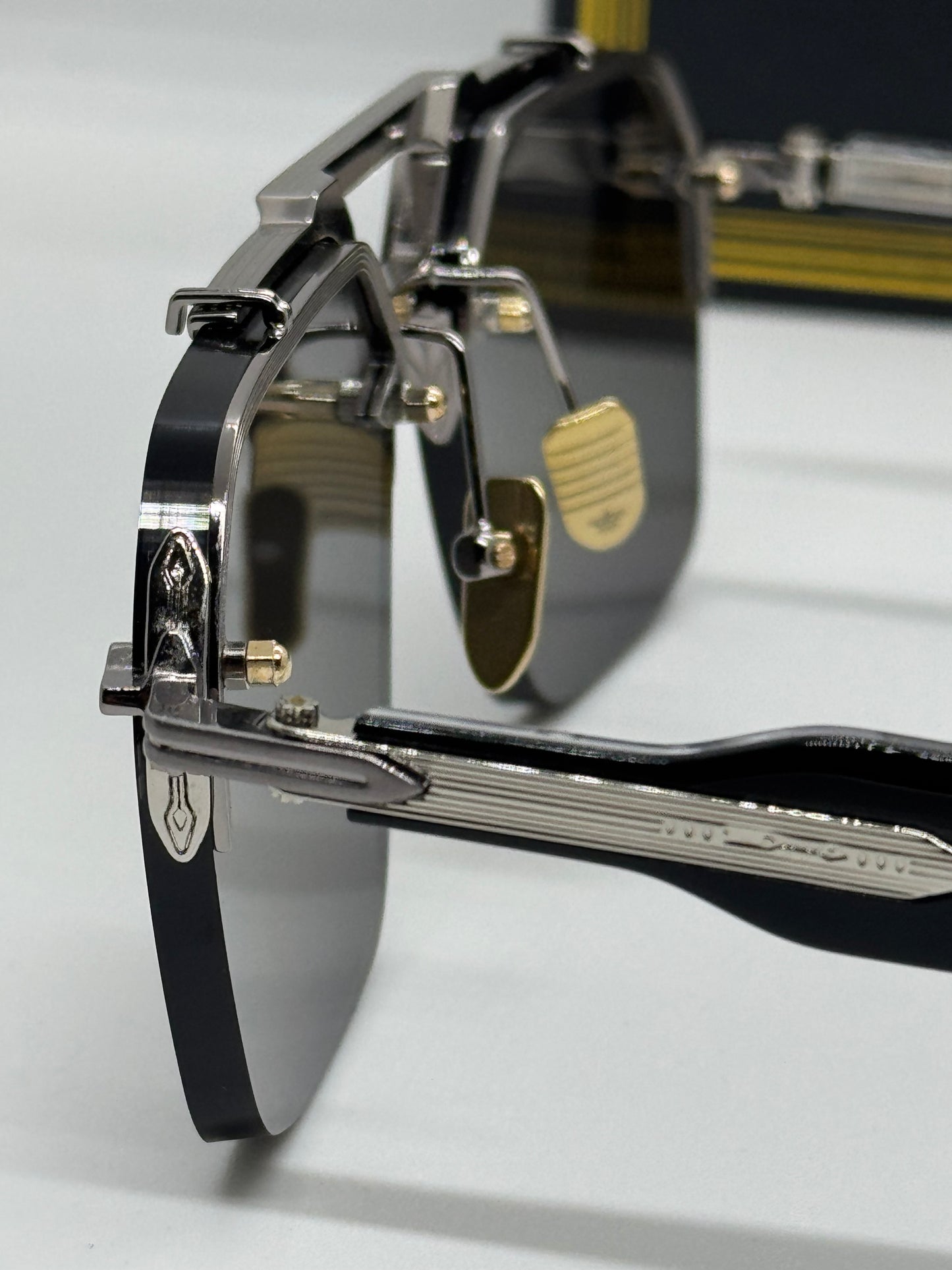 Jacques Marie Mage Silverton Black