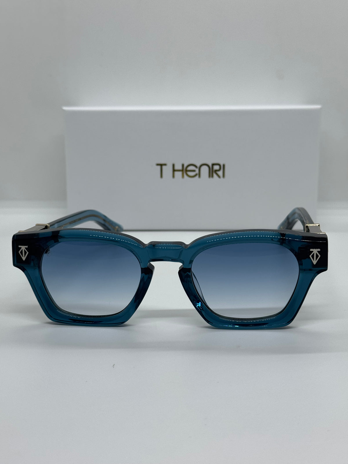 T Henri Gyra Deep Blue Shade