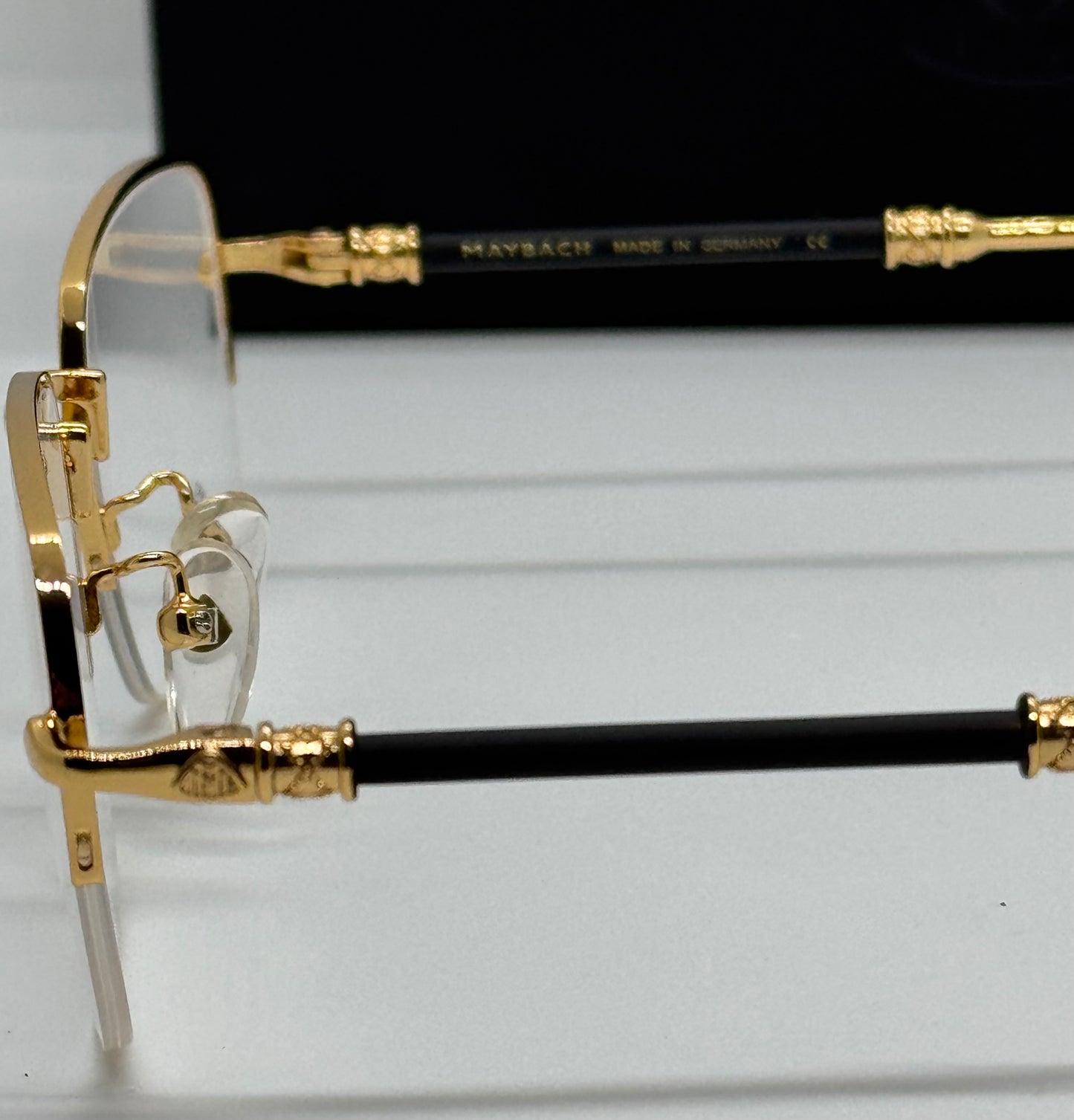 Maybach Semi Rimless Z25 Frame
