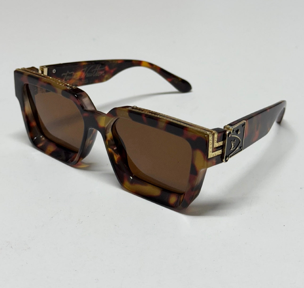 LV Millionaire