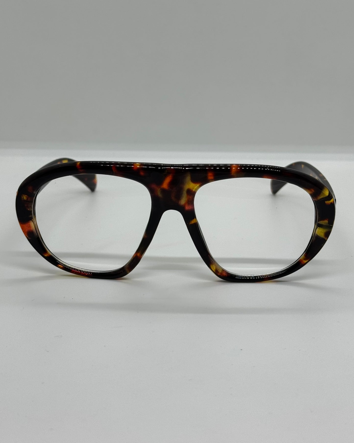 Retro Pilot Oversized Frame