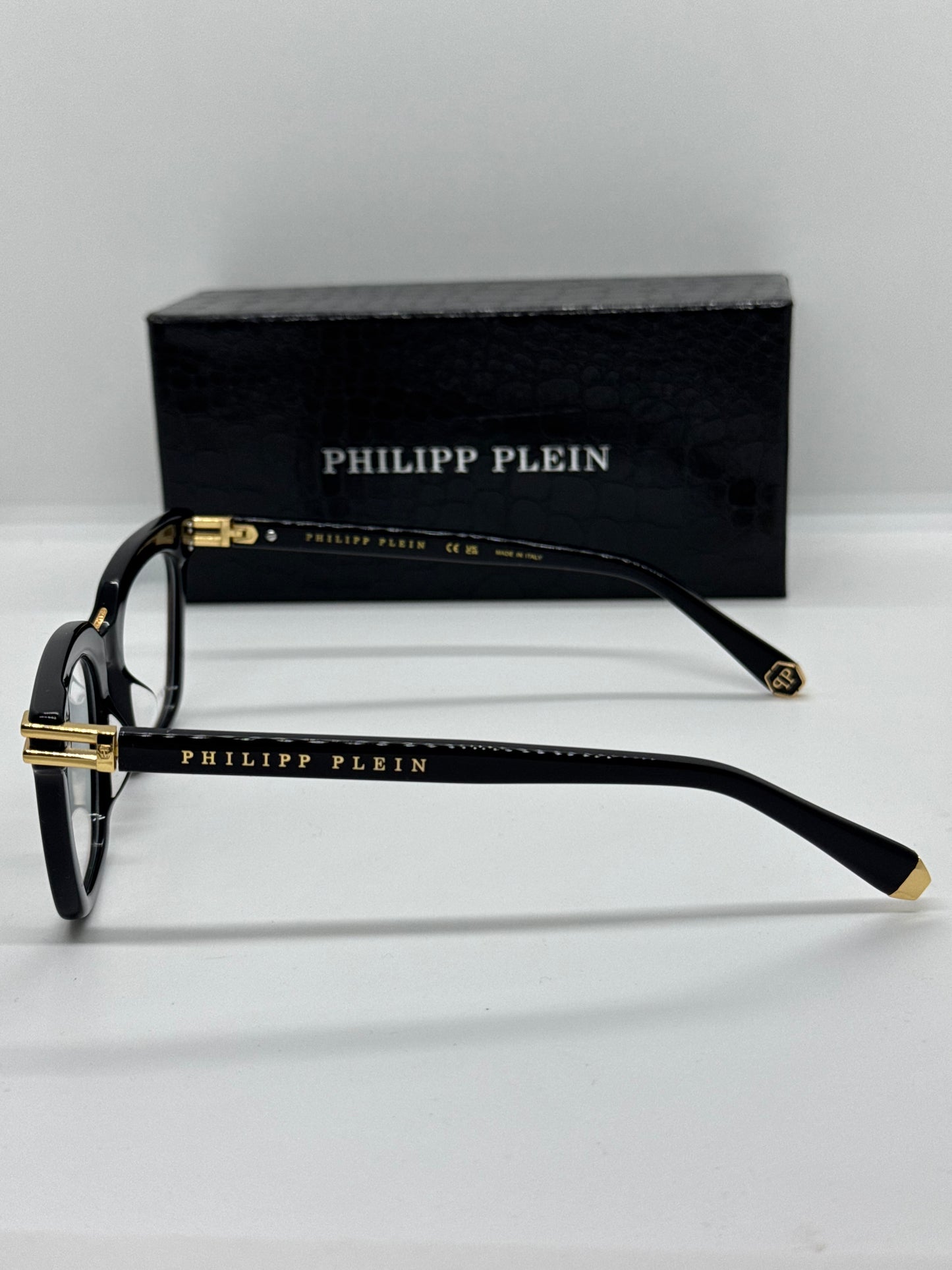 Philipp Plein Stud VPP115M Black x Gold Frame