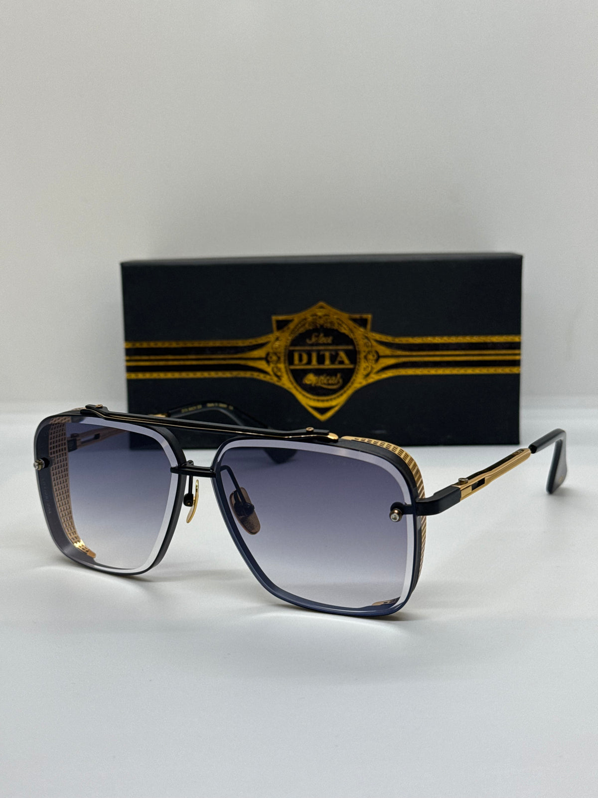 Dita Mach Six Gradient Navy (Limited Edition)