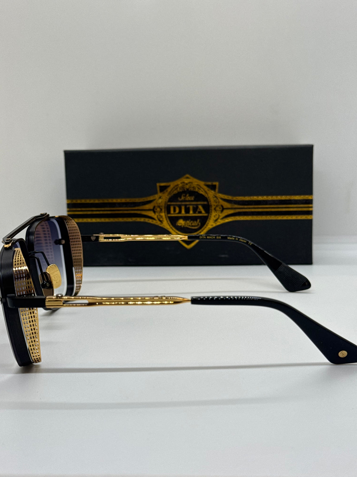 Dita Mach Six Gradient Navy (Limited Edition)