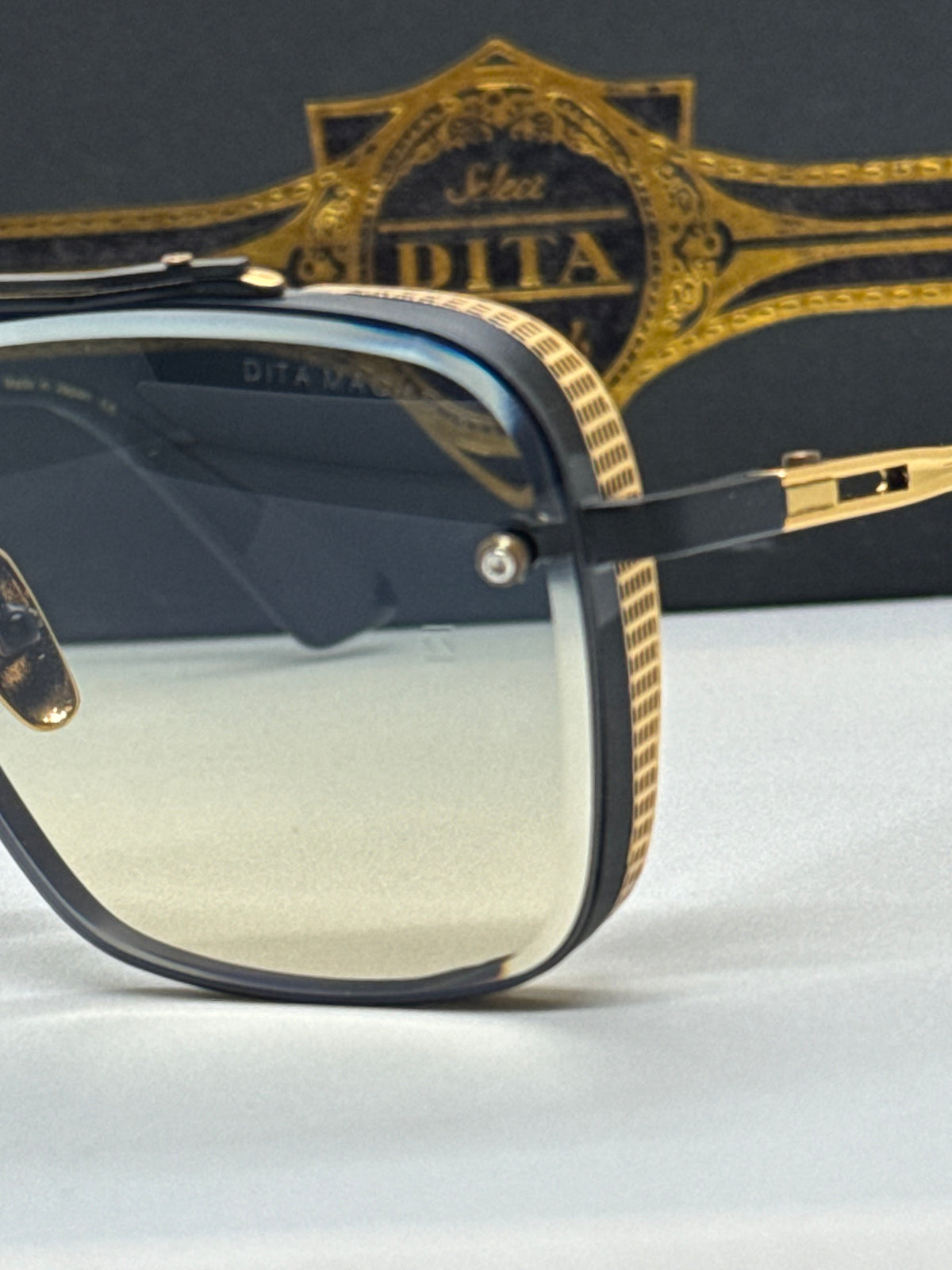 Dita Mach Six Gradient Yellow To Blue (Limited Edition)