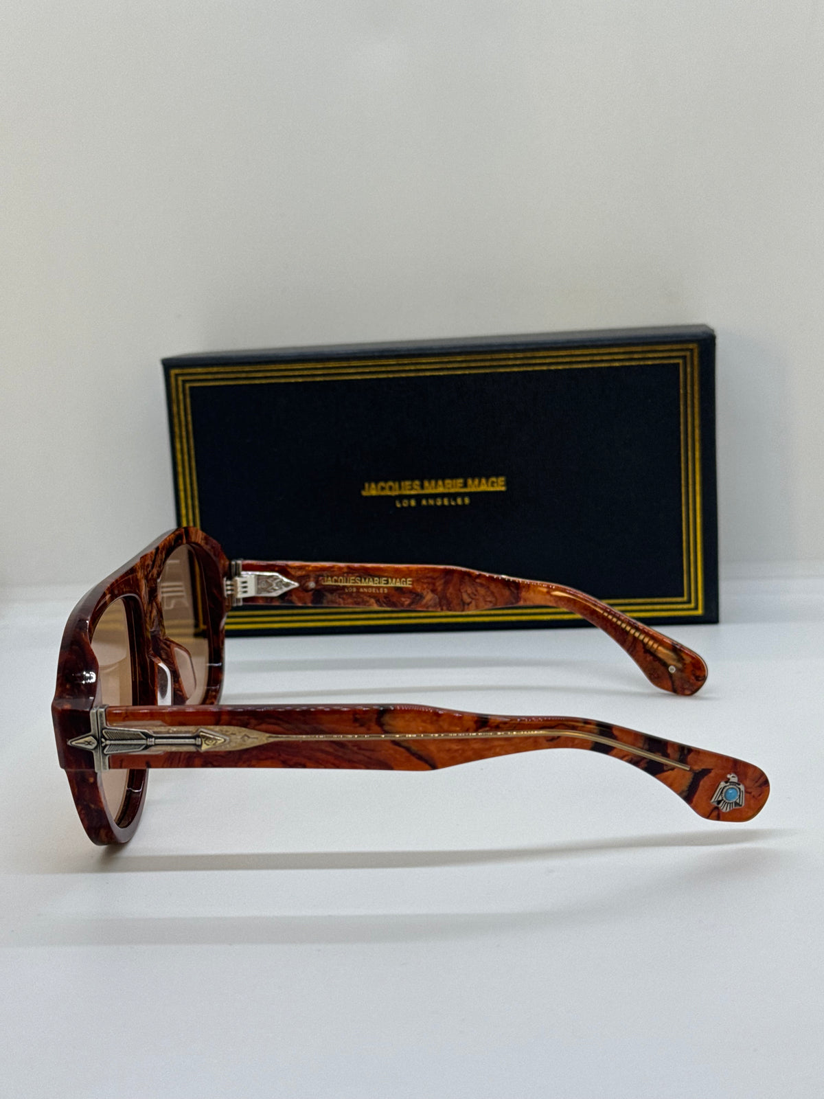 Jacques Marie Mage Driftwood Fire Horn Shase